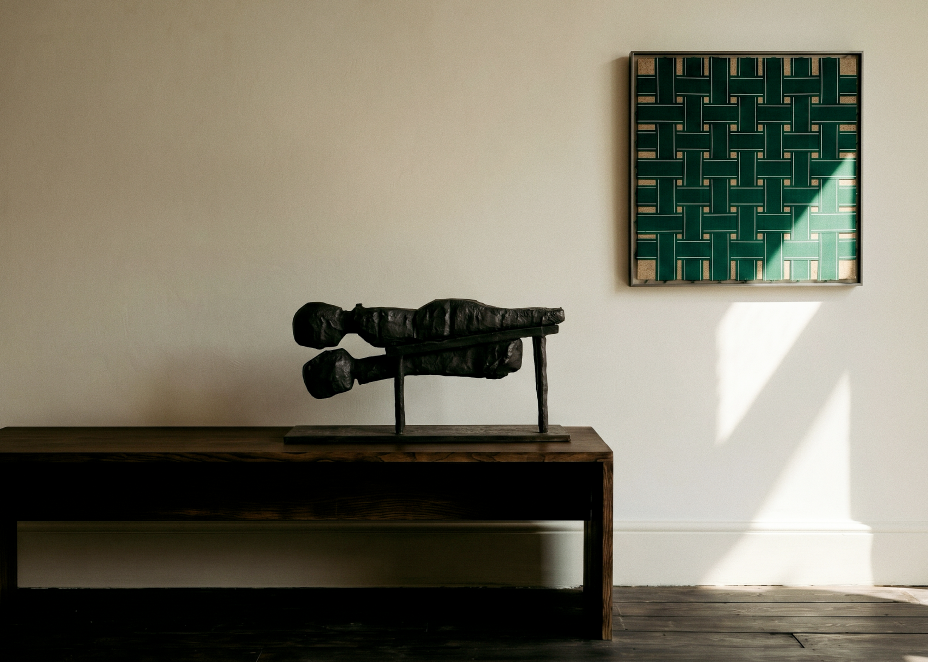 A one-of-a-kind auction object set into a full room beside Nordiska pieces